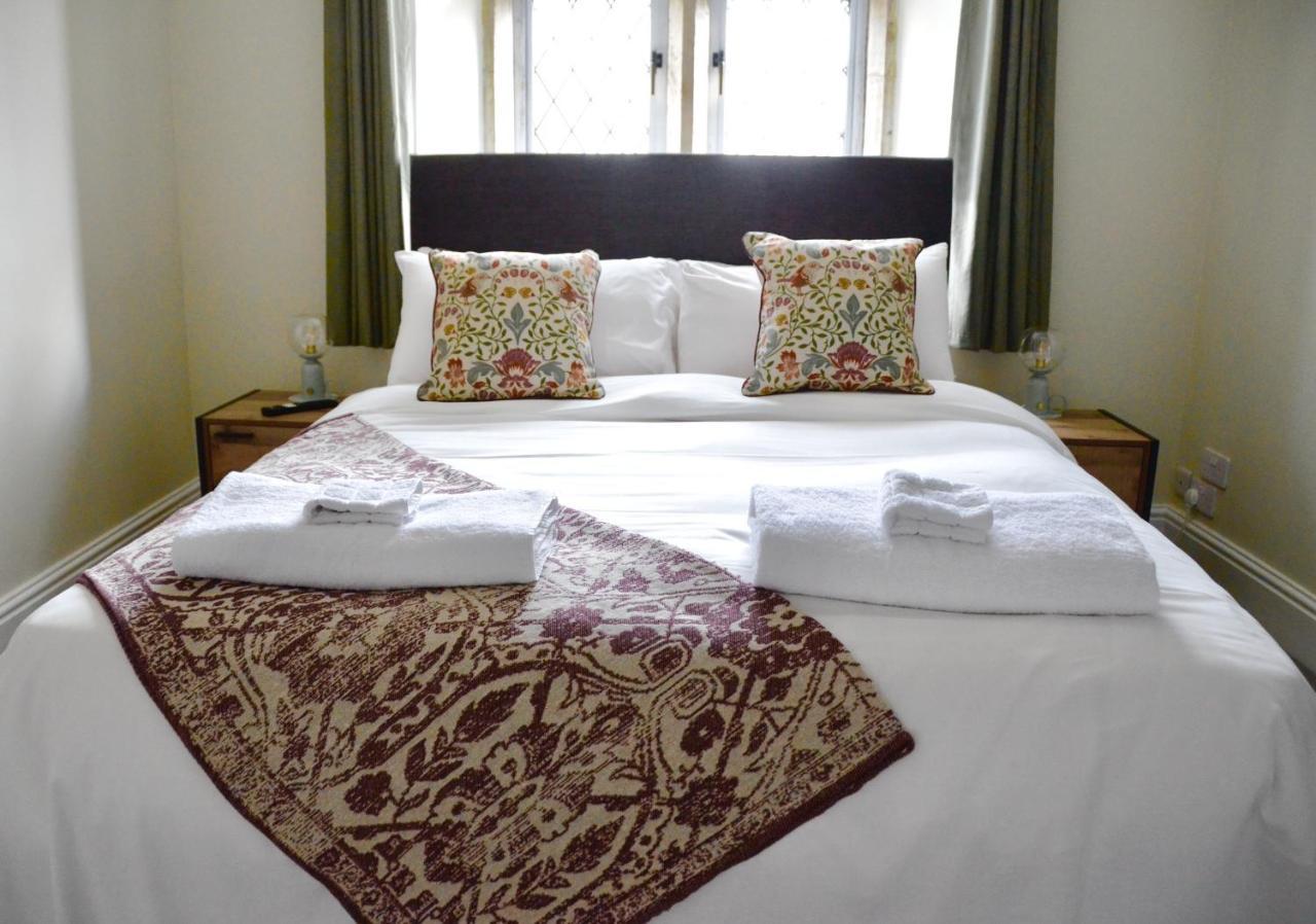 Tipputs Inn, Pub, Restaurant & Boutique Flats Stroud  Kamer foto